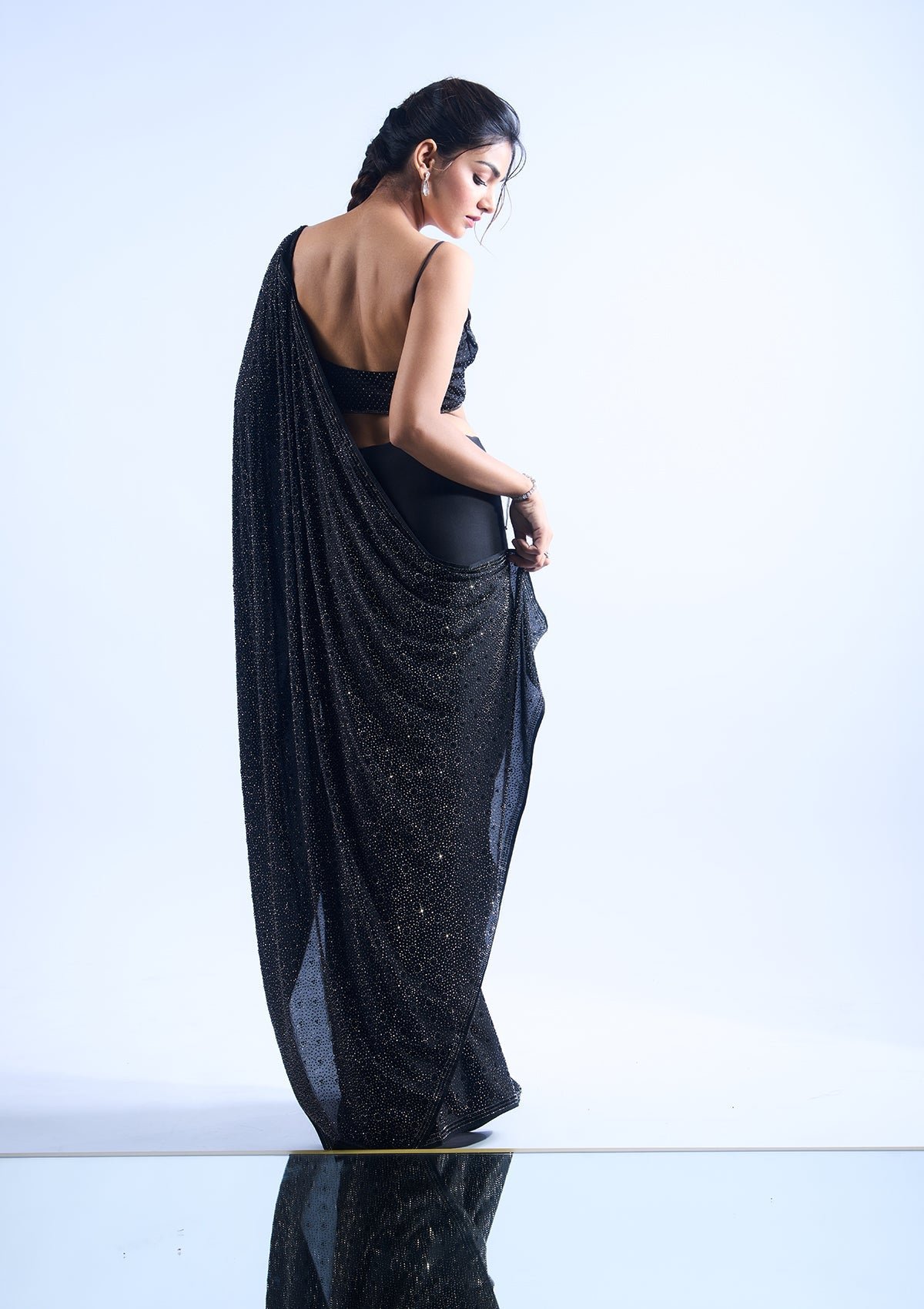 Elegant Black Stone-Embellished Crepe Designer Saree - Image 9