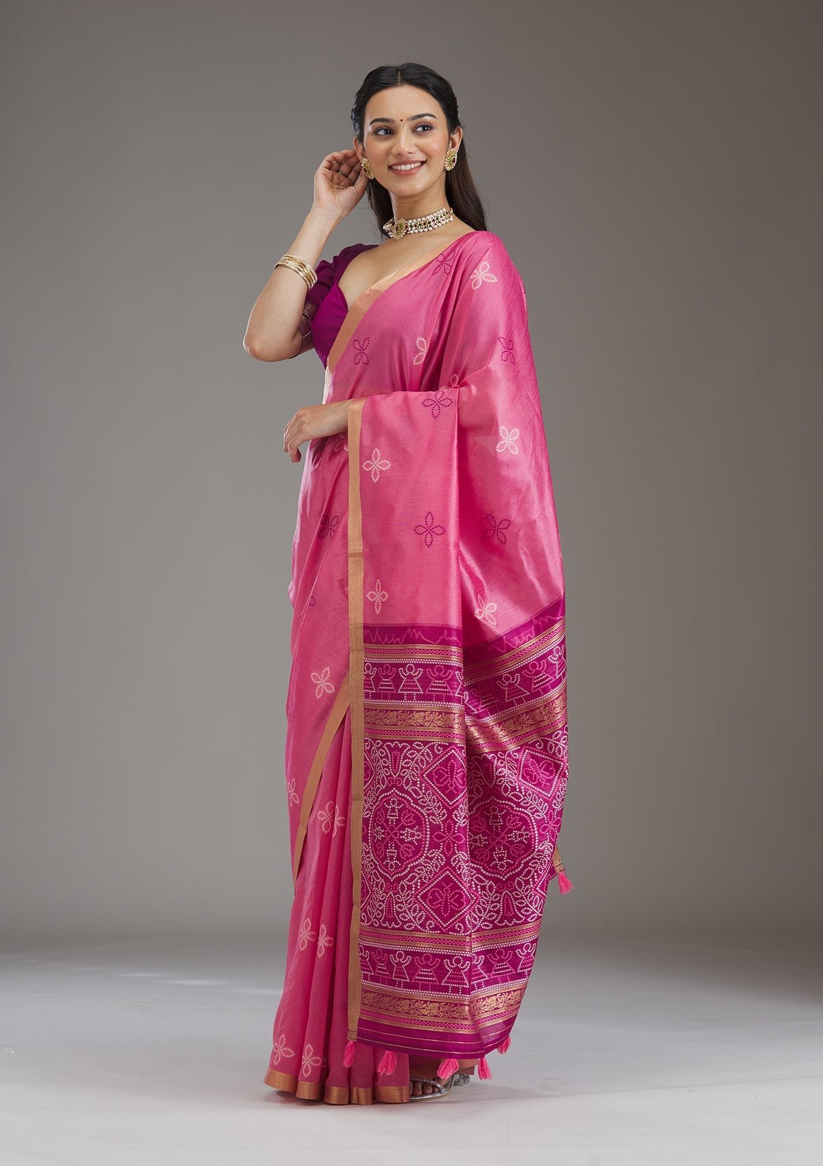 Bravix Elegant Pink Tissue Saree with Exquisite Zari Work