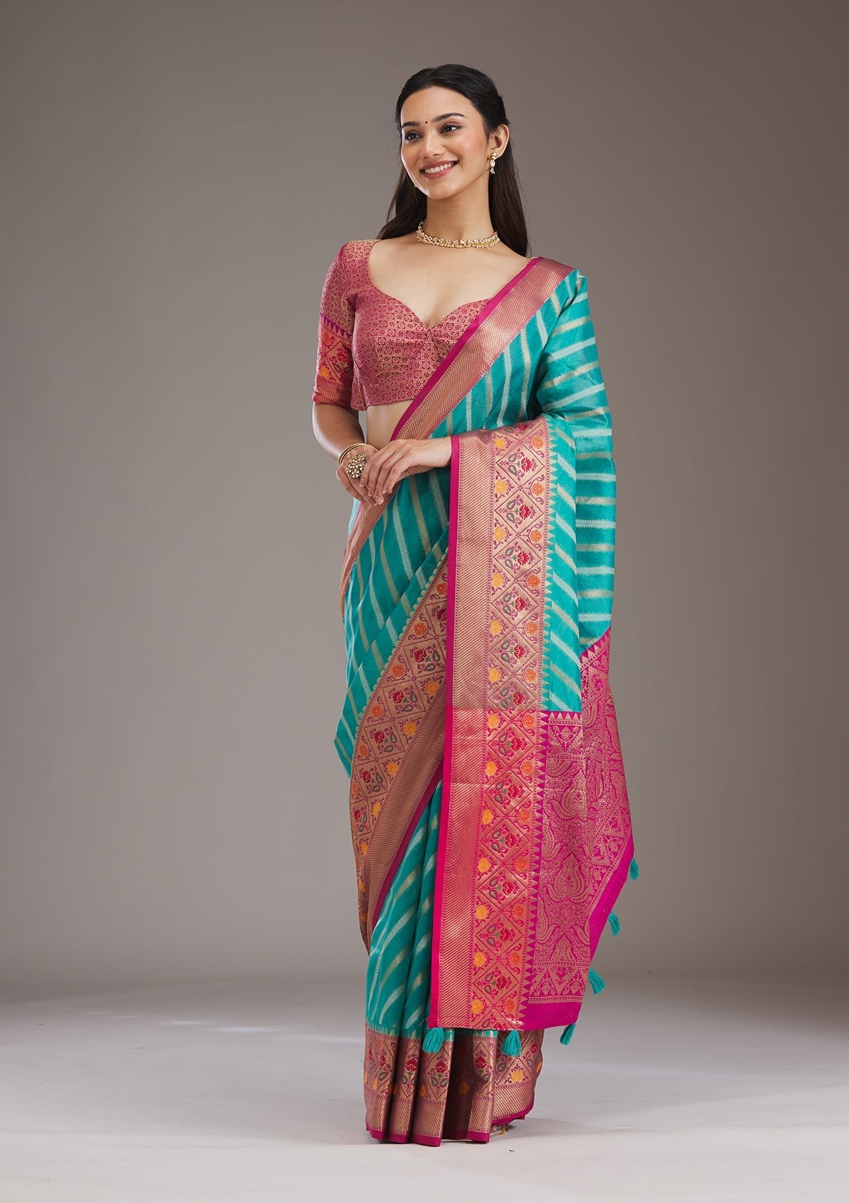 Bravix Elegant Turquoise Blue Tissue Saree with Exquisite Zariwork